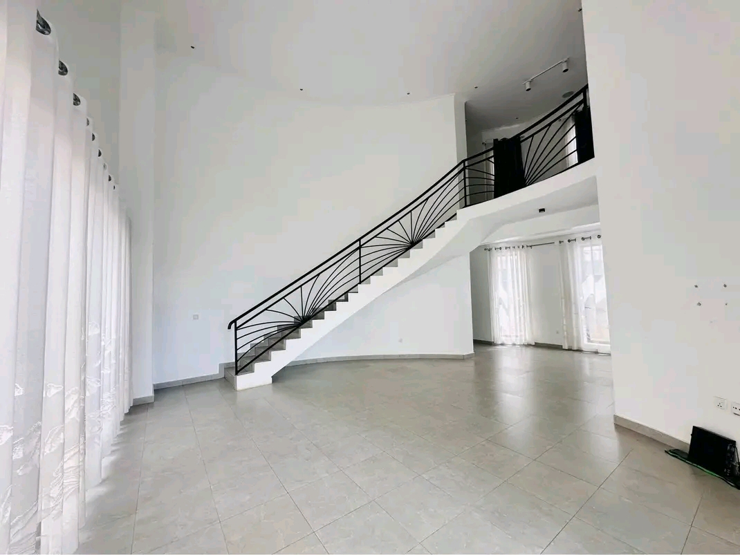 Un furnished house for rent in kibagababaga