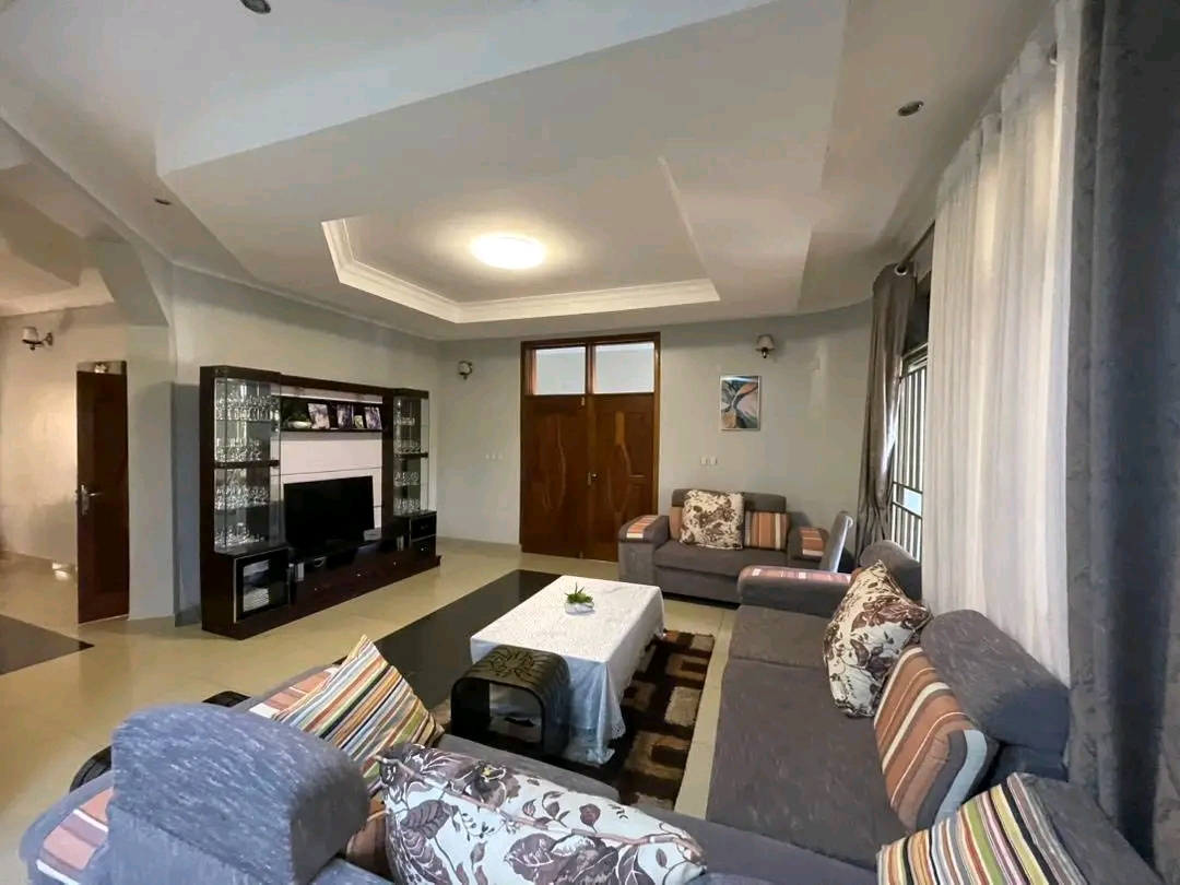 Un furnished villa for sale in kibagababaga in good neighbourhood