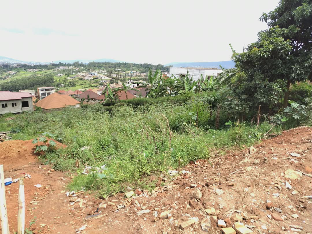 Nice plot for sale in kinyinya in birembo muri turaneza